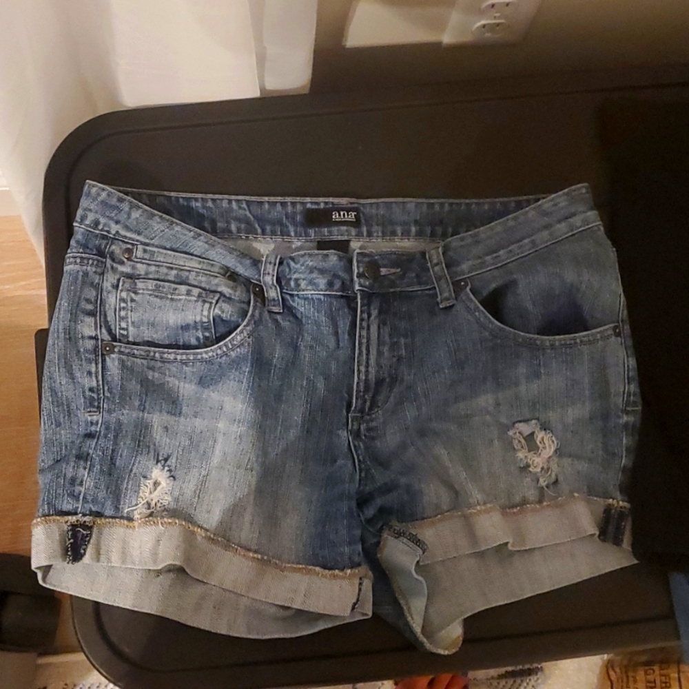 ANA Distressed,cuffed denim shorts